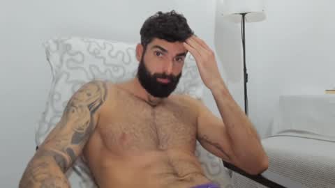 cuteeboy online show from 5, 2, 2025