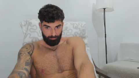 cuteeboy online show from 6, 2, 2025