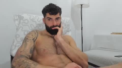 cuteeboy online show from 9, 2, 2025