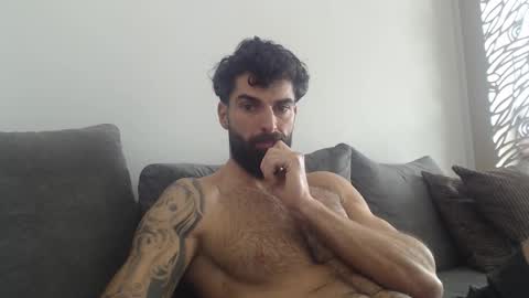 cuteeboy online show from 12, 2, 2026