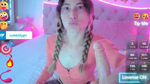 Kitty online show from 21, 4, 2026