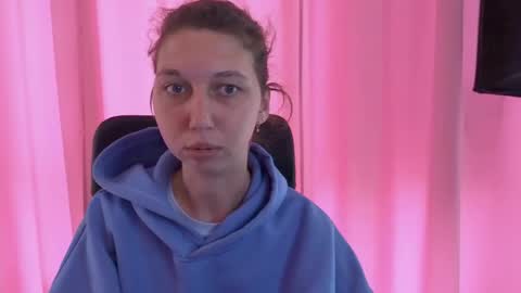Elli online show from 17, 10, 2025