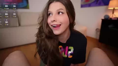 Mia online show from 19, 9, 2025