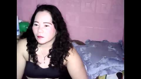 cutehornymom online show from 12, 9, 2025
