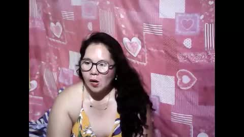 cutehornymom online show from 21, 5, 2026