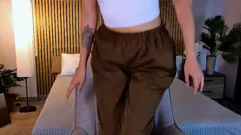 cutemirage online show from 7, 6, 2026