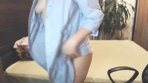 Snapshot of cutemoan chatting on 24, 12, 2024 Rita online show from 24, 12, 2024