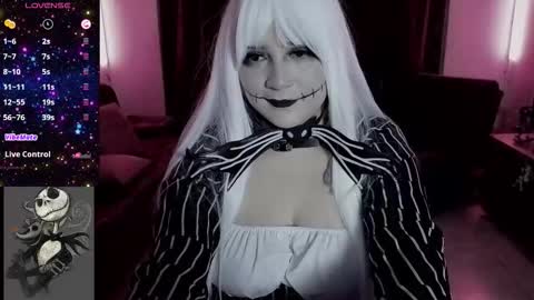 cutesarah_10 online show from 5, 10, 2025