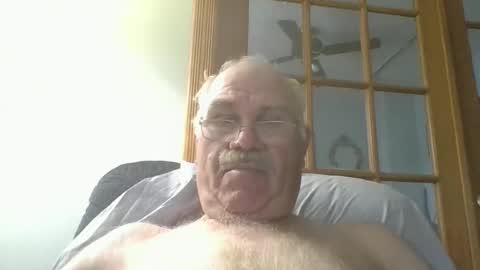 Snapshot of cutesexytony2460 chatting on 5, 7, 2026 cutesexytony2460 online show from 5, 7, 2026
