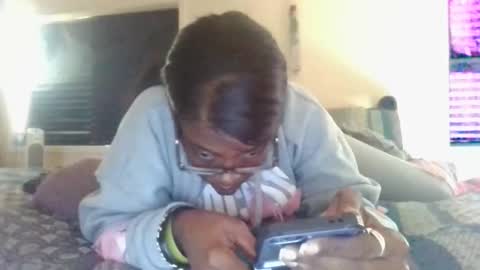 mary mack online show from 17, 11, 2025