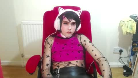 cutest_princess online show from 9, 11, 2025