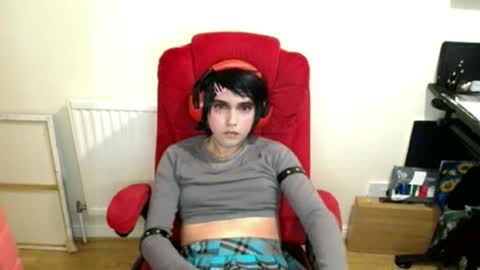 cutest_princess online show from 16, 6, 2026