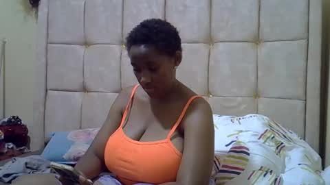Snapshot of cutestebony1 chatting on 19, 3, 2026 cutestebony1 online show from 19, 3, 2026