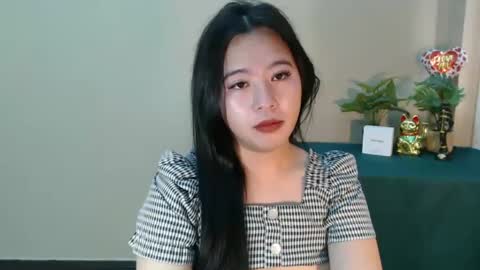 Snapshot of cutie_asianwoman chatting on 11, 3, 2025 cutie_asianwoman online show from 11, 3, 2025