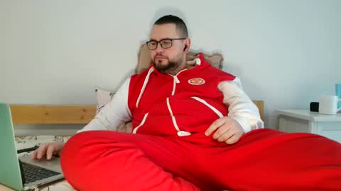 Snapshot of cutie_ben chatting on 16, 2, 2025 Ben hot video on page online show from 16, 2, 2025