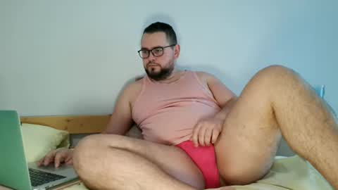 Snapshot of cutie_ben chatting on 27, 2, 2025 Ben hot video on page online show from 27, 2, 2025