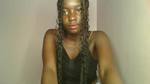 Snapshot of cutie_choco chatting on 9, 10, 2025 cutie_choco online show from 9, 10, 2025