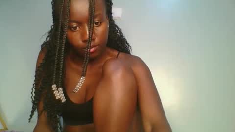 Snapshot of cutie_choco chatting on 10, 11, 2025 cutie_choco online show from 10, 11, 2025