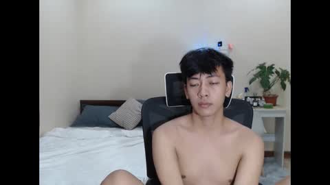 Snapshot of cutie_cumshow chatting on 4, 11, 2025 Neil Taylor online show from 4, 11, 2025