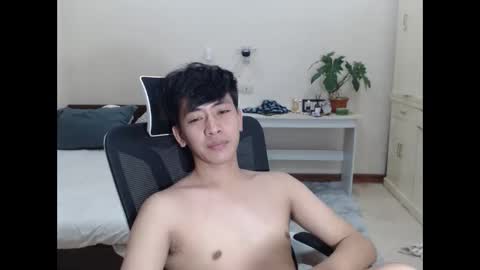 Snapshot of cutie_cumshow chatting on 7, 11, 2025 Neil Taylor online show from 7, 11, 2025