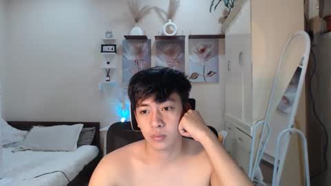 Snapshot of cutie_cumshow chatting on 14, 11, 2025 Neil Taylor online show from 14, 11, 2025