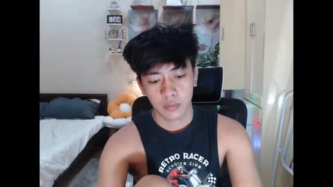 Snapshot of cutie_cumshow chatting on 21, 11, 2025 Neil Taylor online show from 21, 11, 2025