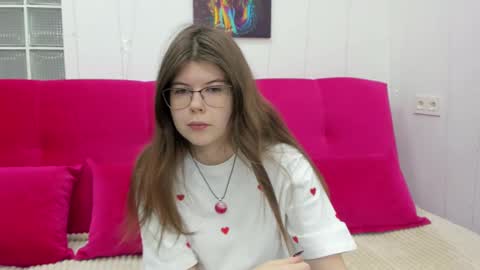 cutie_lory online show from 6, 2, 2025