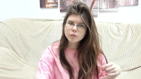 cutie_lory online show from 3, 3, 2025