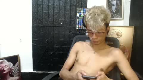 cutie_mico online show from 6, 3, 2025