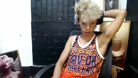cutie_mico online show from 9, 3, 2025