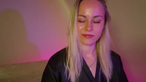 cutie_xoxo_ online show from 31, 5, 2026