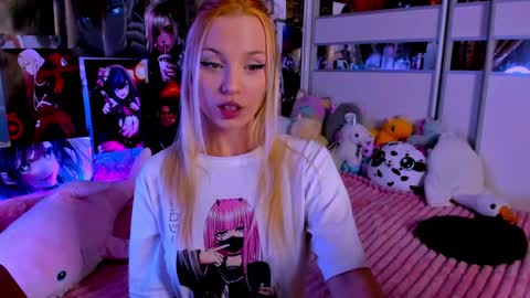 Snapshot of cuttie_ponyy chatting on 5, 12, 2024 Nora online show from 5, 12, 2024