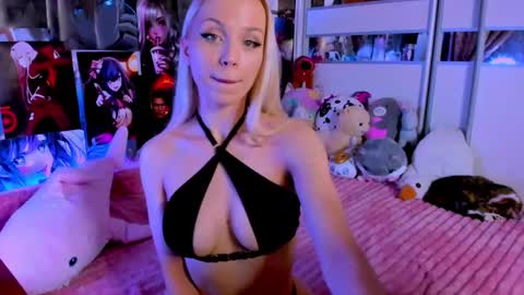 Snapshot of cuttie_ponyy chatting on 28, 1, 2025 Nora online show from 28, 1, 2025