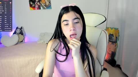 Snapshot of cyber_lizz chatting on 18, 12, 2024 Liz online show from 18, 12, 2024