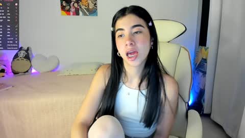 Snapshot of cyber_lizz chatting on 15, 1, 2025 Liz online show from 15, 1, 2025