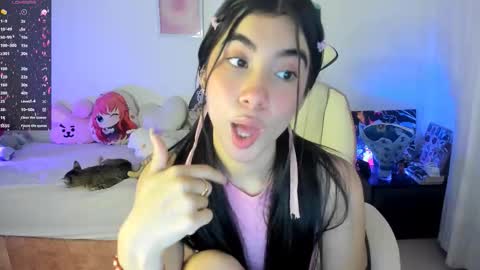 Snapshot of cyber_lizz chatting on 7, 10, 2025 Liz online show from 7, 10, 2025