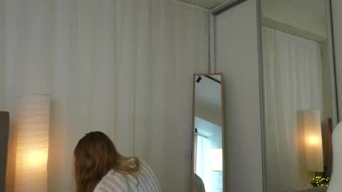 Snapshot of cyberheart_ chatting on 25, 1, 2025 EMILY online show from 25, 1, 2025