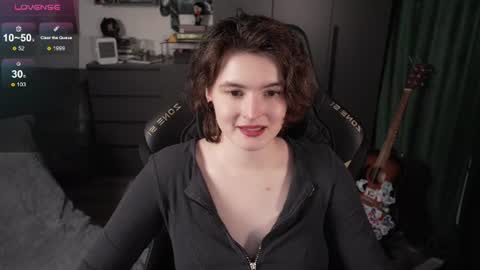 Helen Blossom online show from 7, 7, 2026