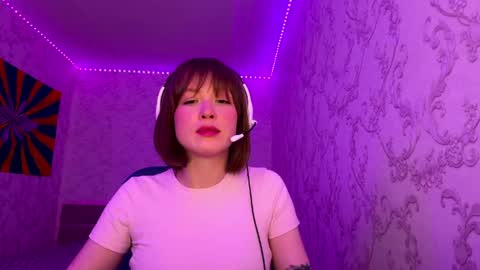 Snapshot of cyndidonnelly chatting on 14, 4, 2026 Sidny online show from 14, 4, 2026