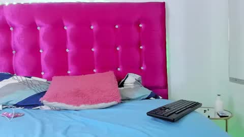 cyndycranforsquirt online show from 21, 7, 2026