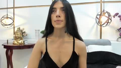 Cynthia1fox online show from 16, 4, 2026