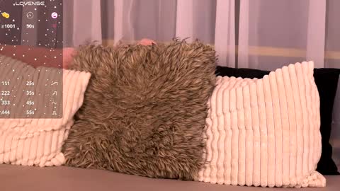 Ivy online show from 9, 4, 2026