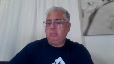 Snapshot of czar1974 chatting on 19, 1, 2026 czar1974 online show from 19, 1, 2026