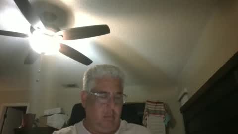 Snapshot of czar1974 chatting on 12, 3, 2026 czar1974 online show from 12, 3, 2026