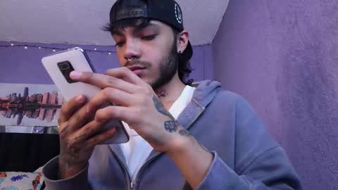 Snapshot of d4ni_king chatting on 15, 12, 2025 d4ni_king online show from 15, 12, 2025