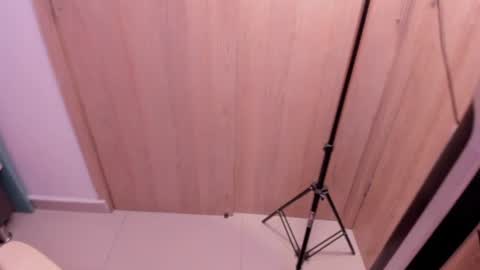 Snapshot of d___darling chatting on 18, 6, 2026 darling online show from 18, 6, 2026
