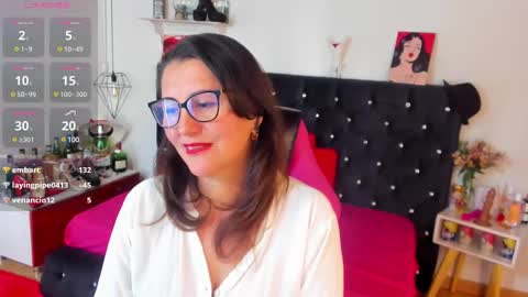 Mia  online show from 9, 3, 2025