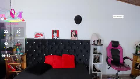 Mia  online show from 3, 12, 2025