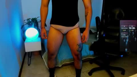 Snapshot of daarkomalfoy chatting on 20, 10, 2025 Mauricio online show from 20, 10, 2025