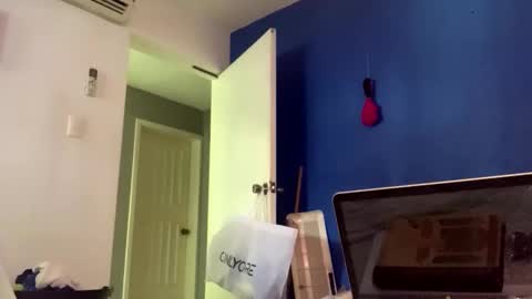 Jewbb online show from 19, 10, 2025